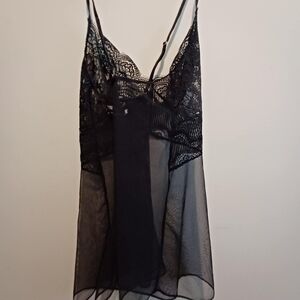 Victoria’s Secret 2018 Sexy Strappy Sheer Black Lace‎ Cups Babydoll  Lingerie L